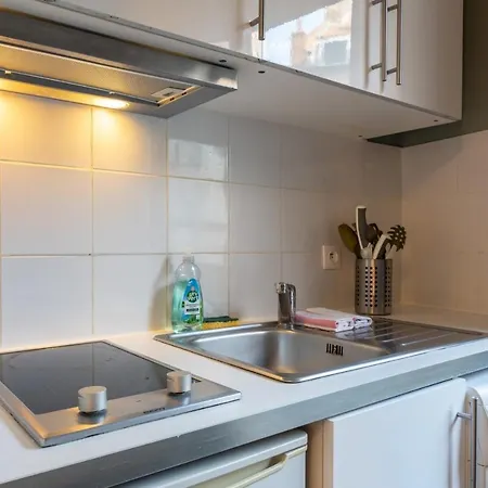 Superb Fully-equipped Studio Near Grand Place Apartament